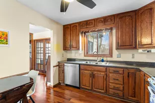 281 Woodridge Dr, Vadnais Heights, MN 55127 - Photo 23