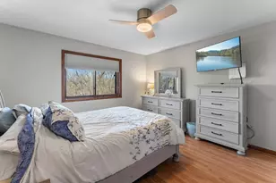 281 Woodridge Dr, Vadnais Heights, MN 55127 - Photo 27