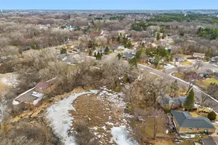 281 Woodridge Dr, Vadnais Heights, MN 55127 - Photo 63