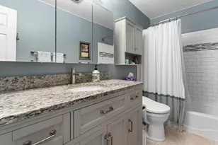 281 Woodridge Dr, Vadnais Heights, MN 55127 - Photo 29