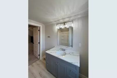 1320 6th Avenue N, Moorhead, MN 56560 - Photo 23