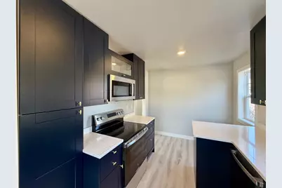 1320 6th Avenue N, Moorhead, MN 56560 - Photo 11