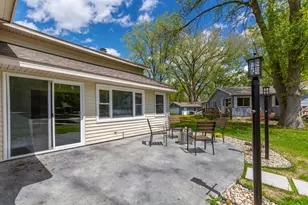 918 Marian St, Waterville, MN 56096 - Photo 9