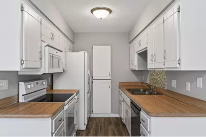 5 Cameo Lane #D, Circle Pines, MN 55014 - Photo 11