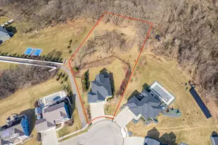 2482 Fieldstone Rd SW, Rochester, MN 55902 - Photo 3