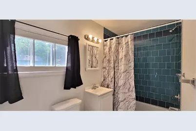 2335 Hemlock Lane N, Plymouth, MN 55441 - Photo 7