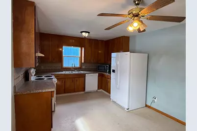 64 Cedar Street E, Motley, MN 56466 - Photo 11