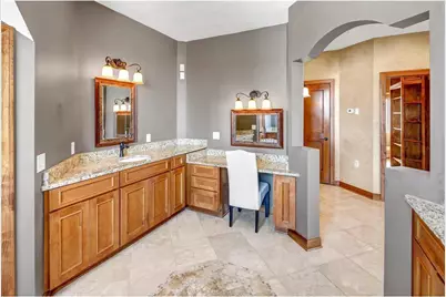 1209 Lewis Avenue SW, Hutchinson, MN 55350 - Photo 37