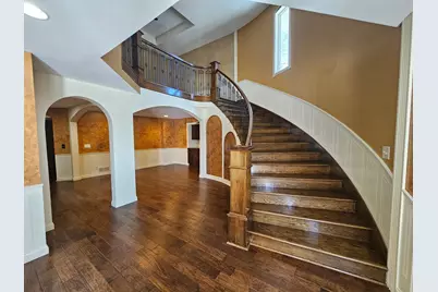 1209 Lewis Avenue SW, Hutchinson, MN 55350 - Photo 5