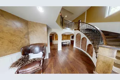 1209 Lewis Avenue SW, Hutchinson, MN 55350 - Photo 3