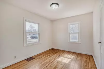 7300 3rd Avenue S, Richfield, MN 55423 - Photo 11