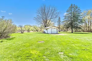 830 W 4th St, Rush City, MN 55069 - Photo 19