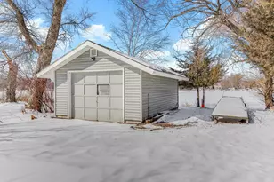 2652 Paradise Trail NW, Isanti, MN 55040 - Photo 21