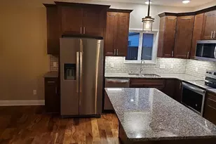 900 8 Ave SW, Pine Island, MN 55963 - Photo 5