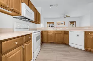 3706 Livingston Ave, Wayzata, MN 55391 - Photo 15