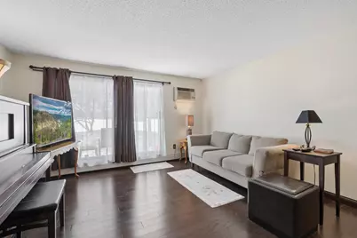 4002 Foss Road #102, Saint Paul, MN 55421 - Photo 11