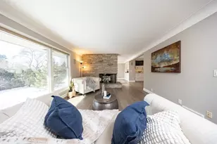 4605 W 62nd St, Edina, MN 55424 - Photo 11