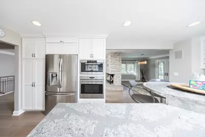 4605 W 62nd Street, Edina, MN 55424 - Photo 5