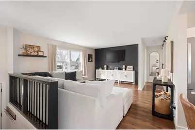 810 20th Street NE, Owatonna, MN 55060 - Photo 9