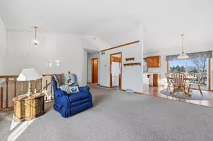 403 Gumtree Street NE, Saint Joseph, MN 56374 - Photo 5