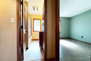 811 N 7th St, Virginia, MN 55792 - Photo 21