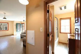 811 N 7th St, Virginia, MN 55792 - Photo 17