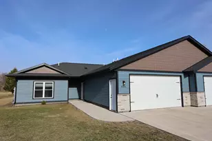 800 Elm Dr, Fairfax, MN 55332 - Photo 3
