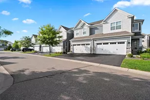 11540 81st Pl N, Maple Grove, MN 55369 - Photo 5