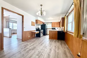 7107 Girard Ave N, Brooklyn Center, MN 55430 - Photo 9