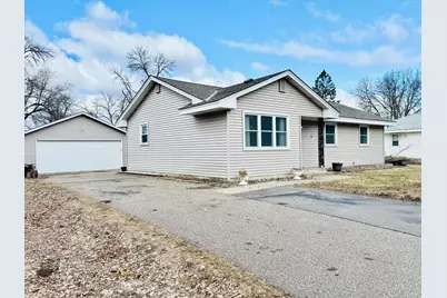 7107 Girard Avenue N, Brooklyn Center, MN 55430 - Photo 33
