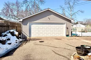 7107 Girard Ave N, Brooklyn Center, MN 55430 - Photo 37