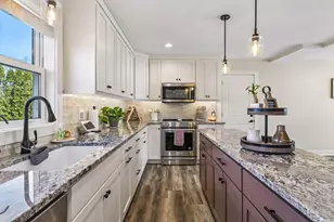 2423 Pond Ave E, Maplewood, MN 55119 - Photo 19