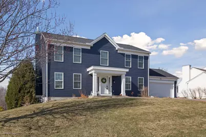 2423 Pond Avenue E, Maplewood, MN 55119 - Photo 1