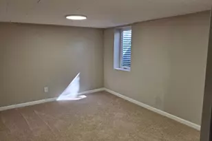 812 McKnight Rd N, Maplewood, MN 55119 - Photo 17