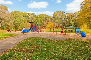 7607 Harold Ave, Golden Valley, MN 55427 - Photo 29