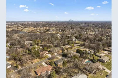 5424 Highwood Drive W, Edina, MN 55436 - Photo 39