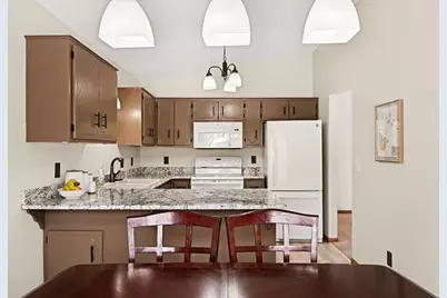 851 Sherwood Road, Shoreview, MN 55126 - Photo 7