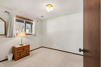 851 Sherwood Road, Shoreview, MN 55126 - Photo 17