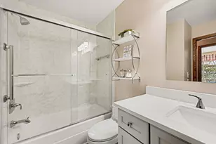 851 Sherwood Rd, Shoreview, MN 55126 - Photo 13