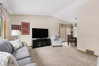 851 Sherwood Road, Shoreview, MN 55126 - Photo 3