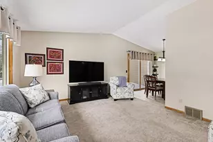 851 Sherwood Rd, Shoreview, MN 55126 - Photo 3