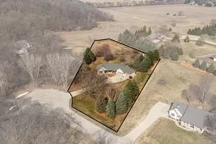 7005 Halifax Ln NW, Rochester, MN 55901 - Photo 3