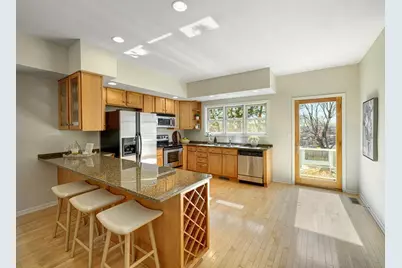 971 Saint Paul Avenue, Saint Paul, MN 55116 - Photo 9