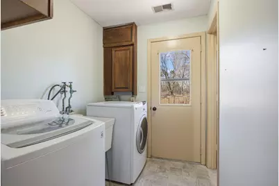 2063 Parkway Drive, North Saint Paul, MN 55109 - Photo 25