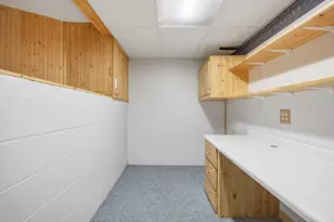 2063 Parkway Dr, North Saint Paul, MN 55109 - Photo 29