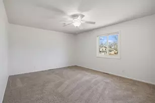 2063 Parkway Dr, North Saint Paul, MN 55109 - Photo 21