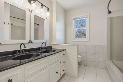 2063 Parkway Drive, North Saint Paul, MN 55109 - Photo 19