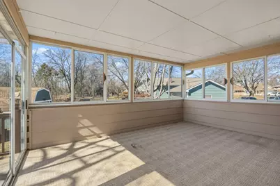 2063 Parkway Drive, North Saint Paul, MN 55109 - Photo 13