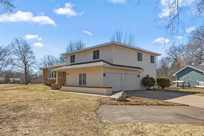 2063 Parkway Drive, North Saint Paul, MN 55109 - Photo 35