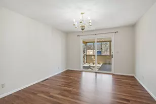 2063 Parkway Dr, North Saint Paul, MN 55109 - Photo 7